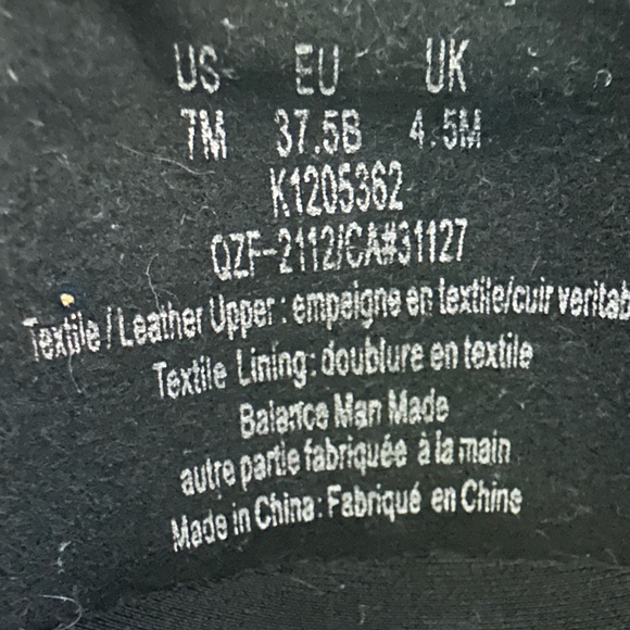 DKNY
Nash low-top lace-up sneakers🍁 - Picture 10 of 11